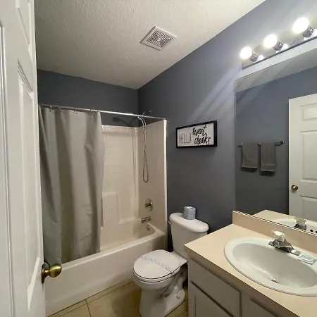 3 Bedroom Villa With Poolside Cinema And Games Room Close To Theme Parks Sleeps 6 Plus 2 Orlando Exterior foto